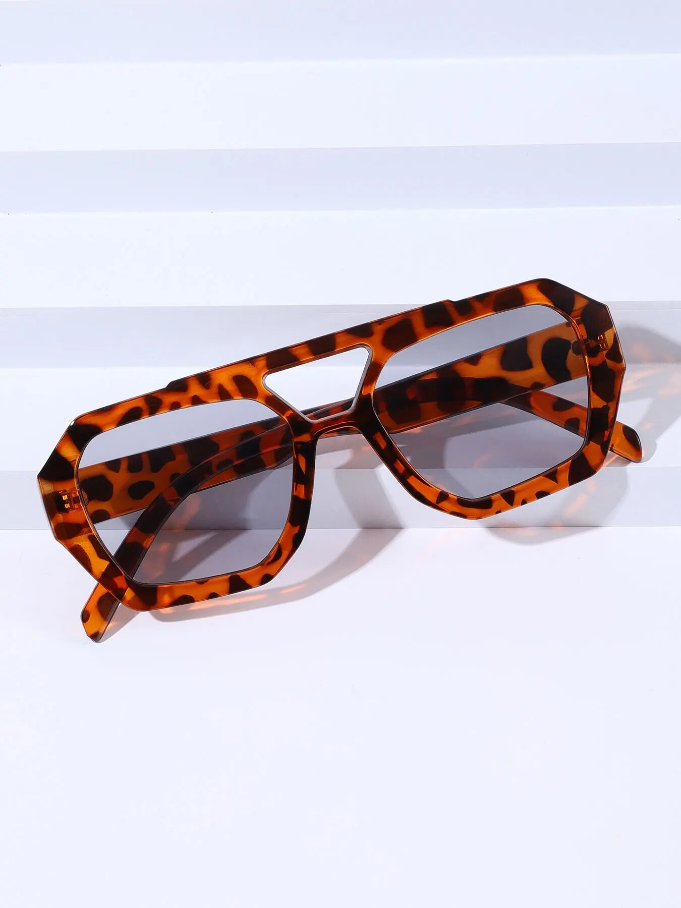 Fashion Vintage Square Irregul - Luxury Lifestyle Products review and price